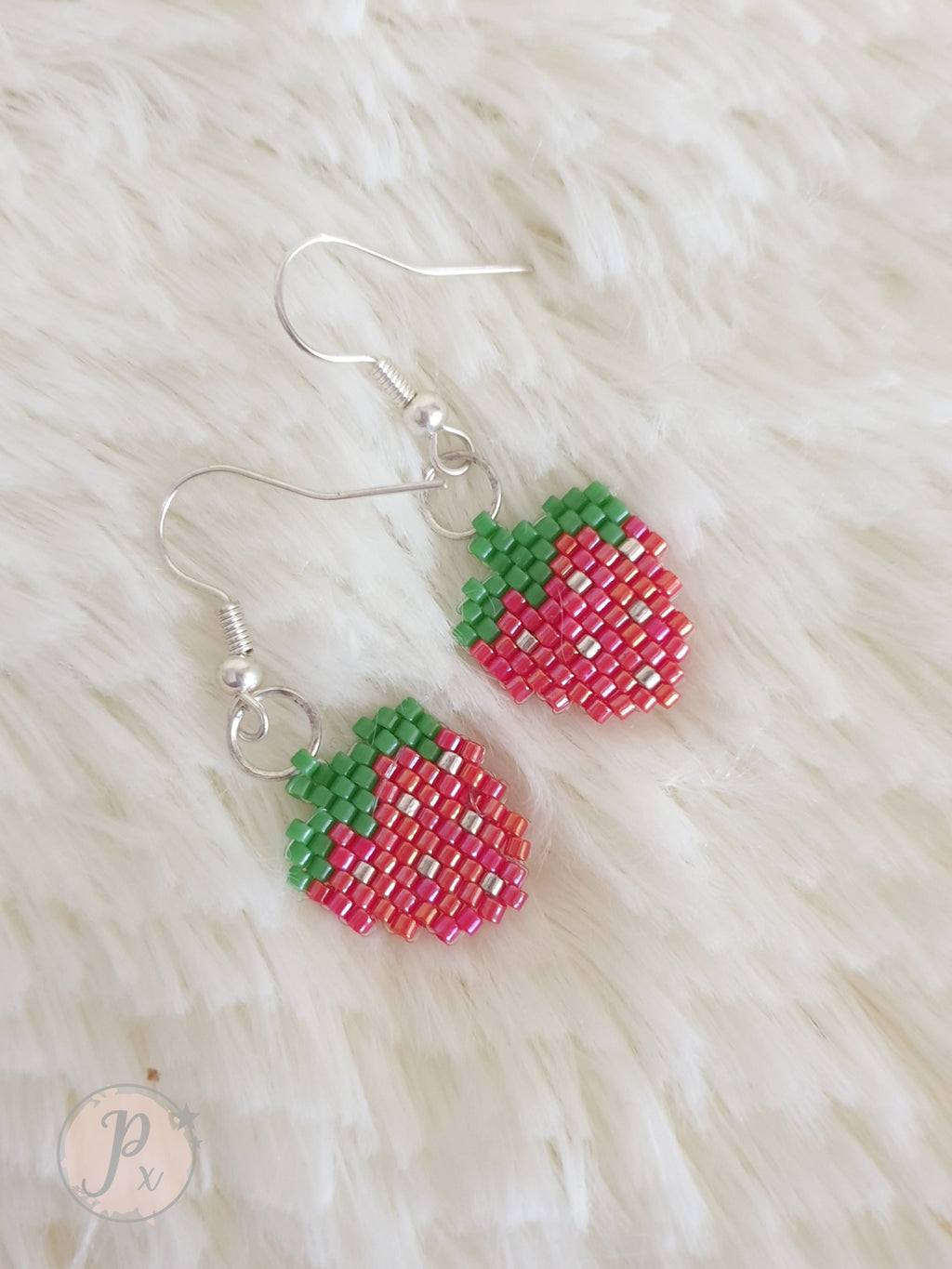 Pendientes Fresas